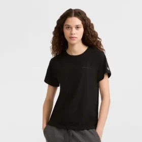 Klassiek T-shirt, ton-sur-ton opschrift op de linkerborst