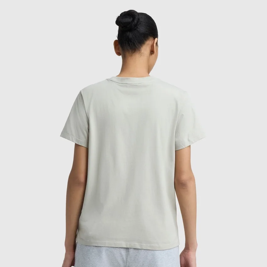 Klassiek T-shirt, ton-sur-ton opschrift op de linkerborst
