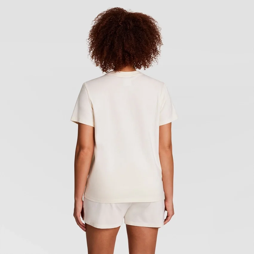 Klassiek T-shirt, ton-sur-ton opschrift op de linkerborst