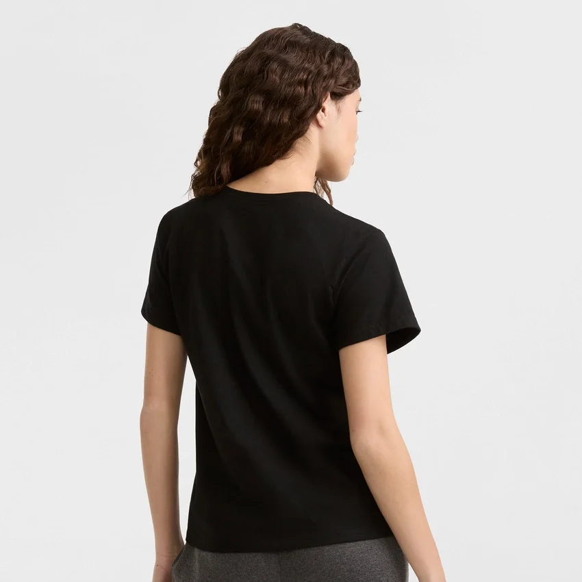 Klassiek T-shirt, ton-sur-ton opschrift op de linkerborst
