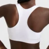 Naadloze sportbeha met racerback